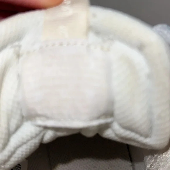 Nike youth hi-tops - Picture 3 of 9